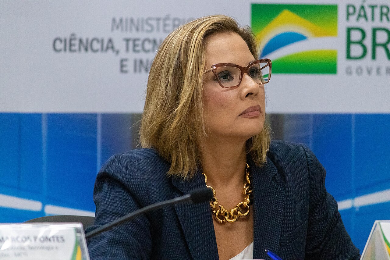 Capa de Tecnologia e ciência brasileira